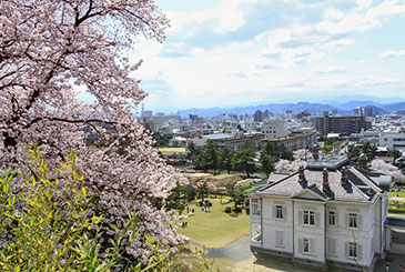 鳥取城跡・仁風閣