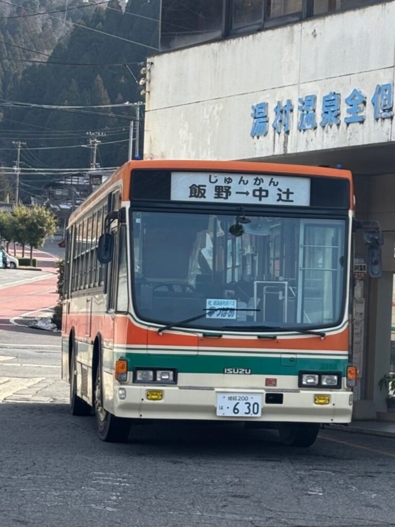 もうすぐ引退かもと噂の　全但バスのキュービック